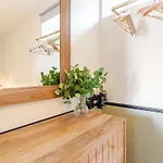 The Burrow - 2 Bedroom In