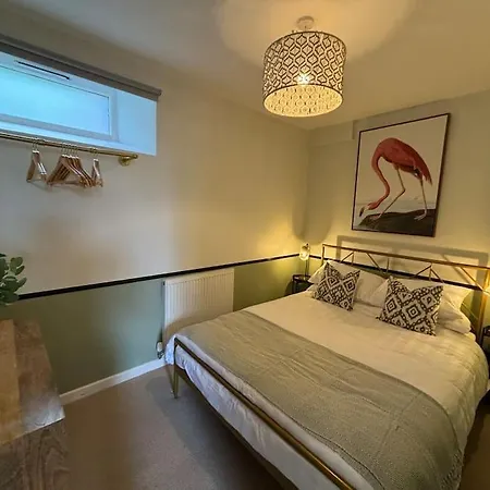 The Burrow - 2 Bedroom In Apartment Windermere